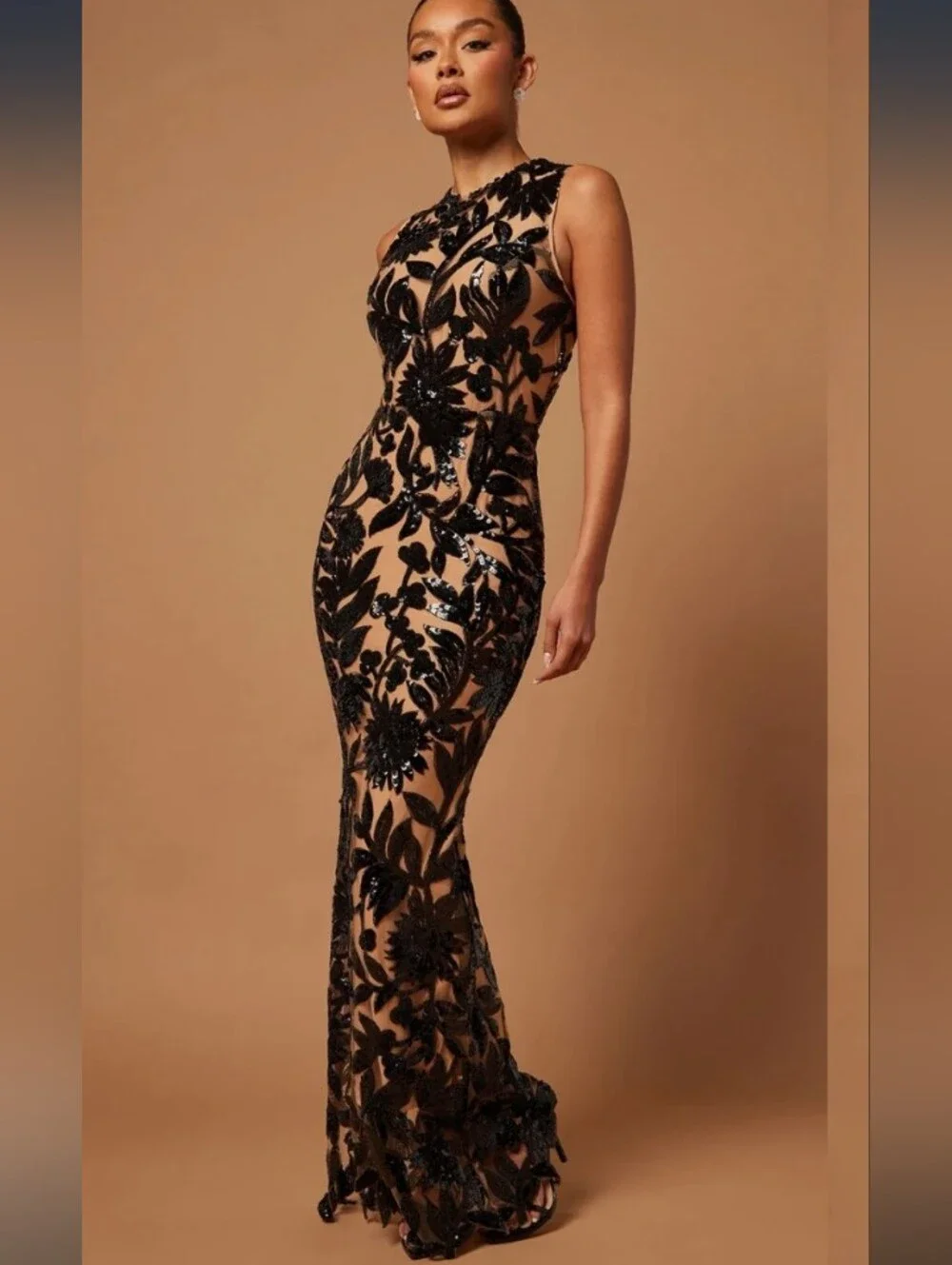 Black Sequin Floral Appliqué Sheath Evening Dress - Nude Lining